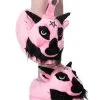 Dark Lord Plüsch Hausschuhe Rosa KILLSTAR -Finster Mode Haus killstar dark lord baphomet pluesch hausschuhe dark lord bubblegum slippers killstar geschenke und wohnaccessoires 50936