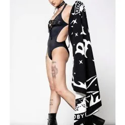 Gothic Herz Strandtuch KILLSTAR -Finster Mode Haus killstar gothic herz strandtuch killstar beach goth heart towel gothic badetuch 52594 3