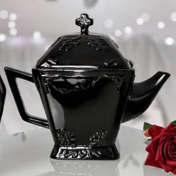 Kitsu Teekanne KILLSTAR -Finster Mode Haus killstar kitsu teekanne killstar tableware gothic teekanne gothic geschirr gothic tableware gothic accessoires und geschenkartikel 53820