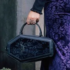 Vampir's Kiss Sarg Handtasche KILLSTAR 15 Vampir's Kiss Sarg Handtasche KILLSTAR -Finster Mode Haus killstar vampirs kiss sarg handtasche killstar vampirs kiss handbag gothic handtasche 51230 07