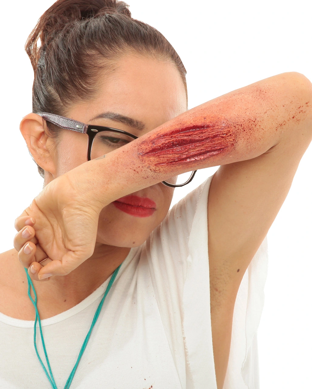 Latex-Applikation Schnittwunde 3 Latex-Applikation Schnittwunde